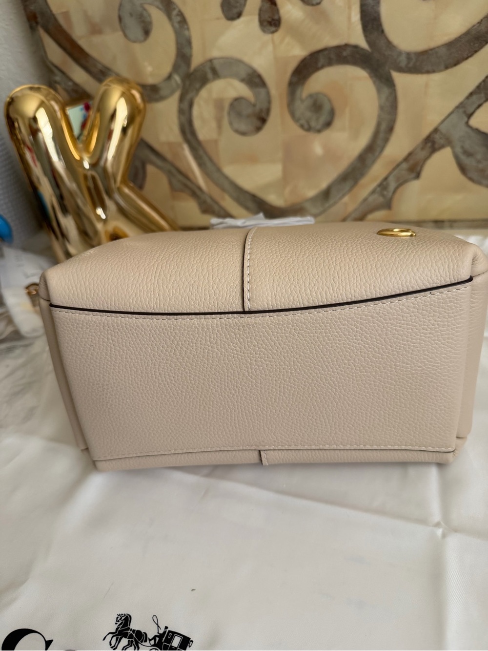 Coach Lana 23 Ivory Pebbled Leather Shoulder Bag NWT w/strap and dust bag - Picture 8 of 11